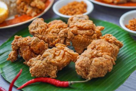 14 Irresistible Fried Chicken Recipes — From Classic to Creative
