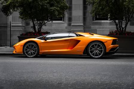 Hidden Realities of the Supercar World: Engineering, Rivalries, and Staggering Costs