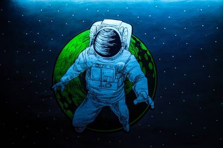 Essential Guide to Astronauts: Exploration and Discovery